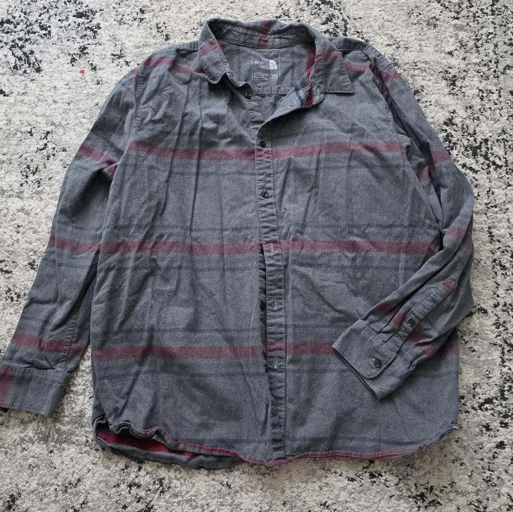 The North Face Plaid Button Up Flannel Cotton Shirt Mens XXL Gray Red - Picture 1 of 8